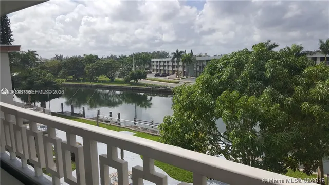 1-bedroom home at 467 Golden Isles Drive #306, Hallandale Beach