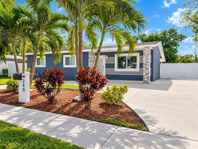 3-bedroom home at 240 N 68th Avenue, Hollywood