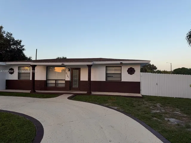 3-bedroom rental at 3151 SW 37th Avenue, West Park