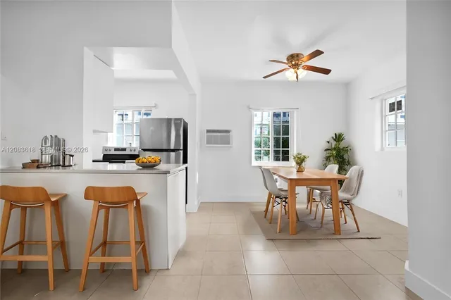 1-bedroom rental at 1195 Marseille Drive #5, Miami Beach
