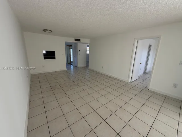 2-bedroom rental at 8600 Sunrise Lakes Boulevard #211, Sunrise