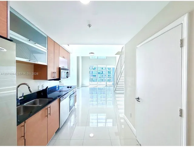 1-bedroom rental at 60 SW 13th Street #1808, Miami