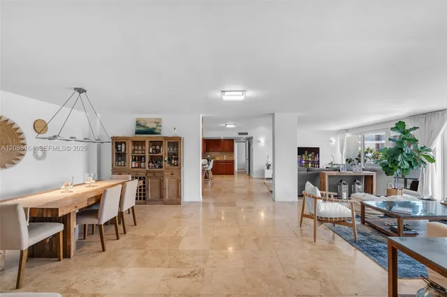 4-bedroom rental at 199 Ocean Lane Drive #310, Key Biscayne