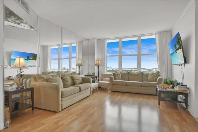 1-bedroom rental at 4747 Collins Avenue #1503, Miami Beach
