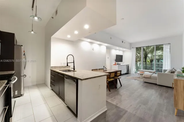 1-bedroom rental at 951 Brickell Avenue #201, Miami