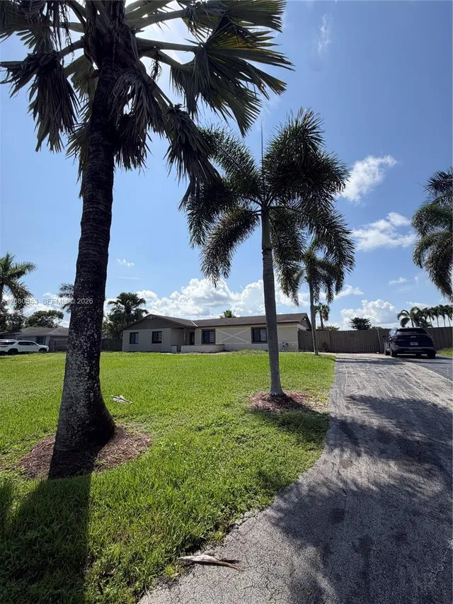 4-bedroom rental at 1422 NW 20th Street, Homestead