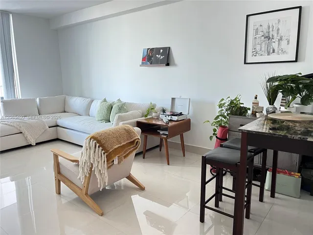 1-bedroom rental at 1250 S Miami Avenue #1113, Miami