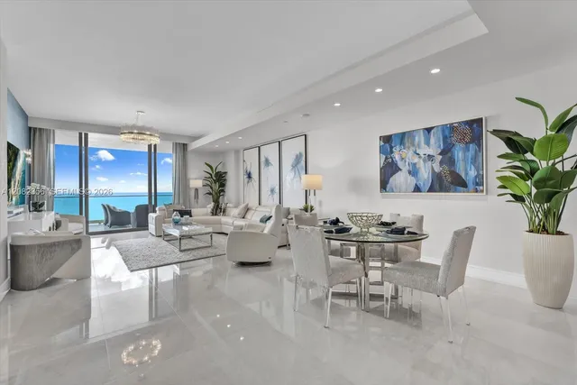 4-bedroom rental at 17901 Collins Avenue #802, Sunny Isles Beach