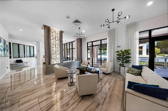 2-bedroom rental at 100 N Federal Highway #1518, Fort Lauderdale