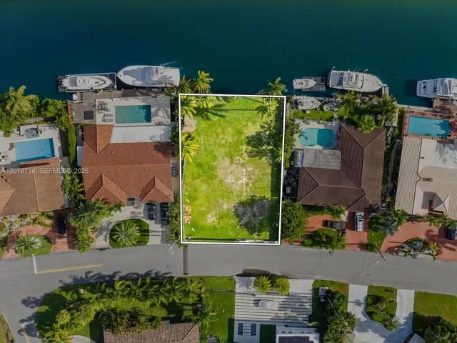 Land at 3030 NE 164th Street, North Miami Beach