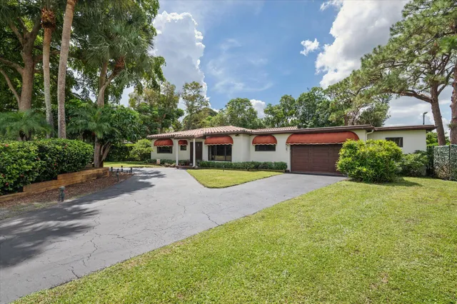 4-bedroom home at 4120 SW 1ST Court, Plantation
