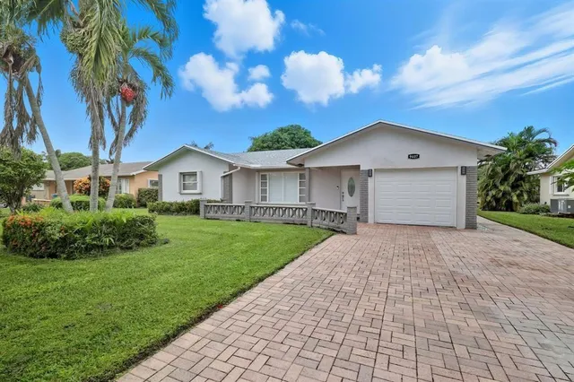 2-bedroom home at 9407 NW 70th Place, Tamarac