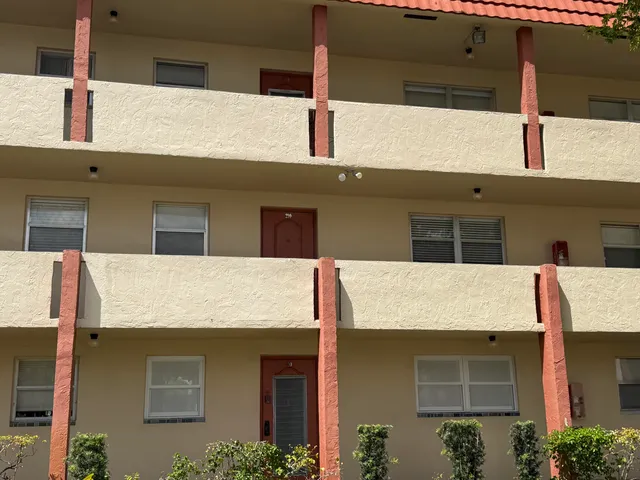 2-bedroom home at 8051 Sunrise Lakes Drive N #210, Sunrise