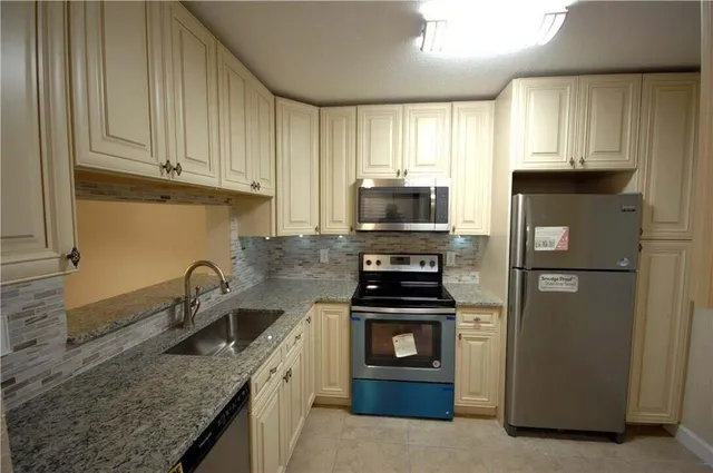 1-bedroom home at 3071 Holiday Springs Boulevard #101-8, Margate