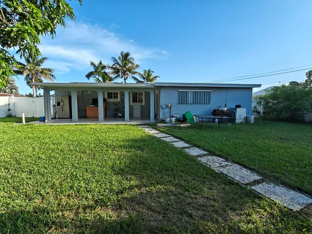 4-bedroom home at 324 Mid Pines Road, Palm Springs