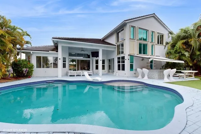 5-bedroom rental at 11910 Osprey Point Circle, Wellington