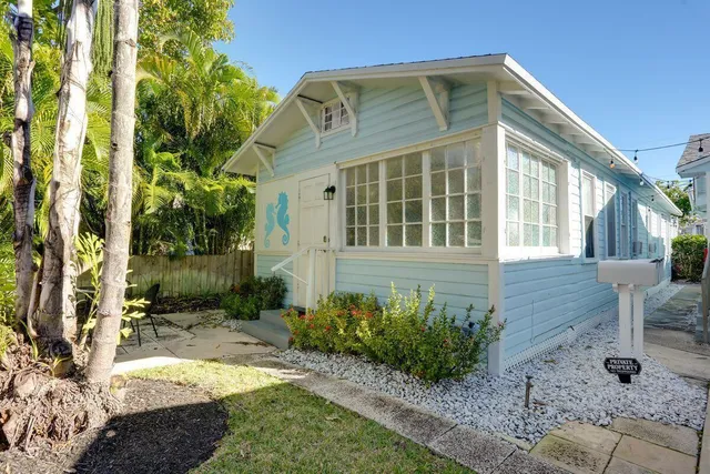 2-bedroom rental at 216 S M Street #Unit 2, Lake Worth Beach