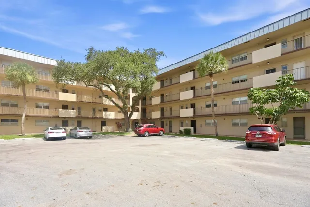 2-bedroom rental at 6301 N Falls Circle Drive #111, Lauderhill