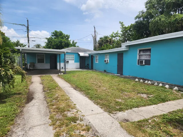 1-bedroom rental at 134 W 24TH W #1, Riviera Beach