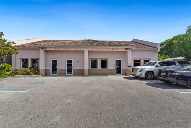 Commercial at 1125 Crestwood Boulevard, Lake Worth Beach