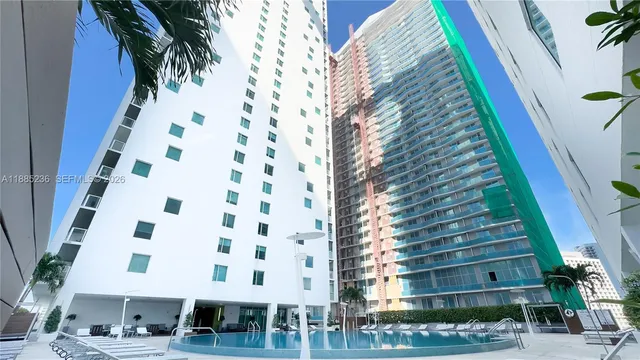 2-bedroom home at 55 SE 6th Street #3403, Miami