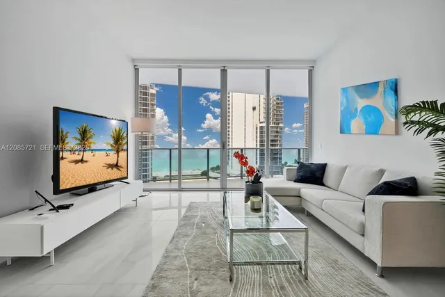 2-bedroom rental at 17550 Collins Avenue #1003, Sunny Isles Beach
