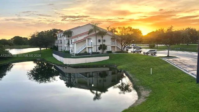 2-bedroom rental at 3350 NW Pinewalk Drive N #1427, Margate