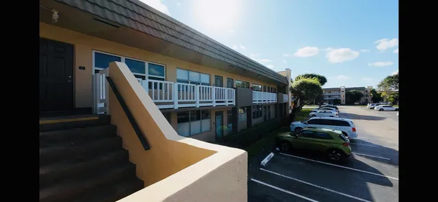 1-bedroom home at 9101 Sunrise Lakes Boulevard, Sunrise