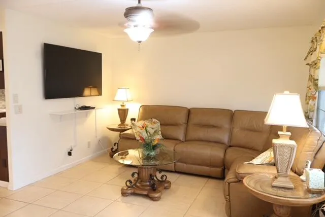 1-bedroom home at 1011 Cornwall A #1011, Boca Raton