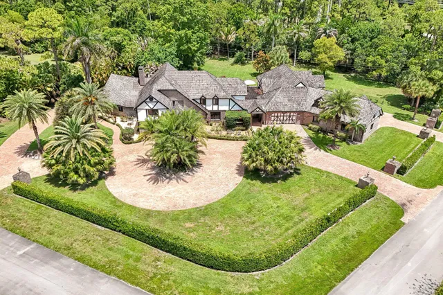 7-bedroom home at 14900 Stirrup Lane, Wellington