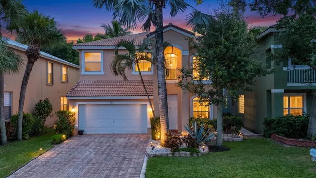 3-bedroom home at 6657 LURAIS Drive, Lake Worth