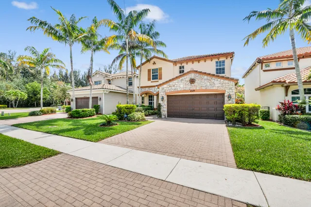 5-bedroom home at 4684 Veteran Terrace, Lake Worth