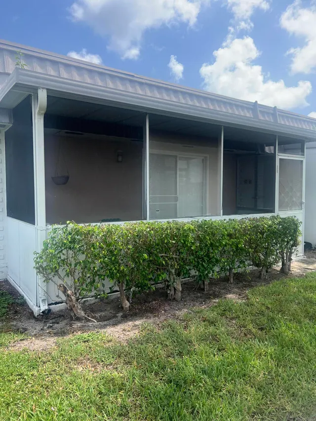 1-bedroom home at 62 Valencia C, Delray Beach