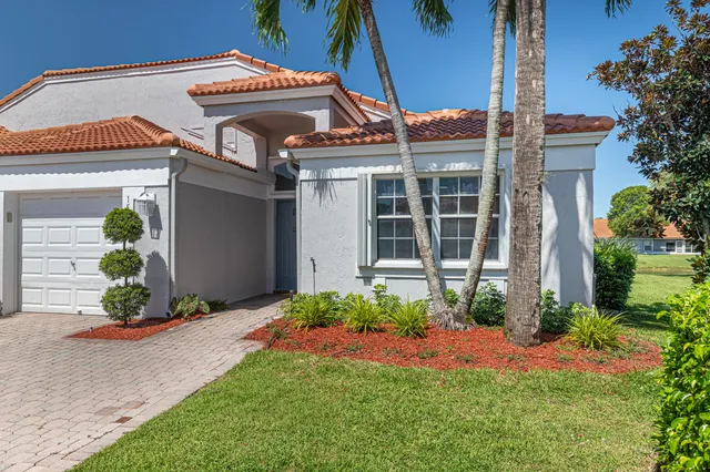 2-bedroom home at 15305 SUMMER LAKE Drive, Delray Beach