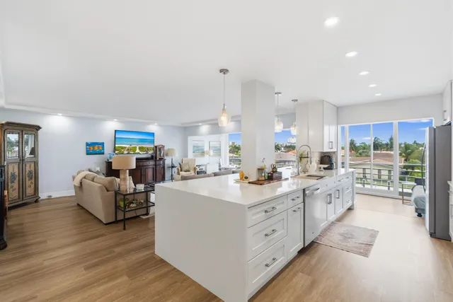 2-bedroom home at 3050 NE 47TH Court #203, Fort Lauderdale