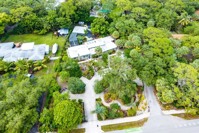 2-bedroom home at 2873 Riverland Road, Fort Lauderdale