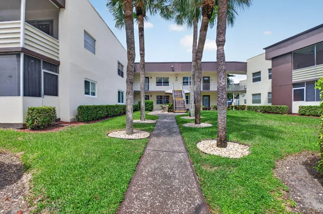 1-bedroom home at 727 NORMANDY P Trail, Delray Beach