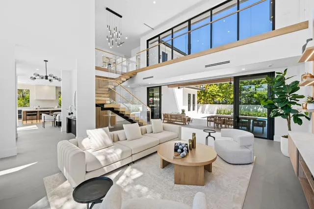 5-bedroom home at 2625 NE 29th Court, Fort Lauderdale