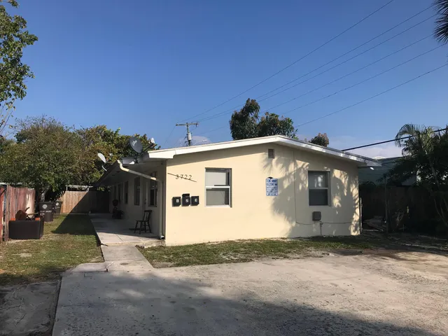 1-bedroom rental at 3722 HENRY Avenue #3, West Palm Beach