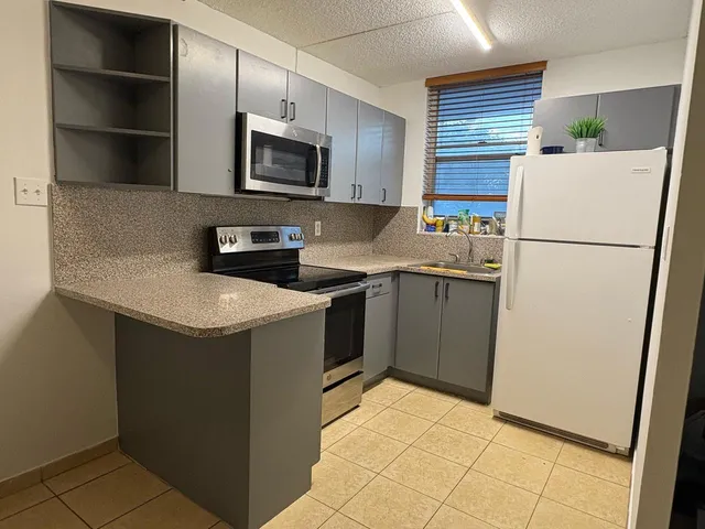 1-bedroom rental at 1801 S Treasure Drive #312a, North Bay Village