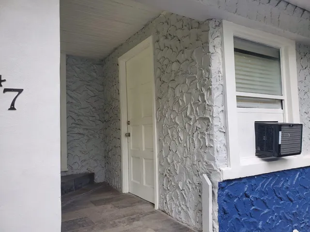 2-bedroom rental at 1947 Madison Street #2, Hollywood