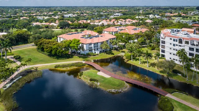 3-bedroom rental at 7369 Orangewood Lane #303, Boca Raton