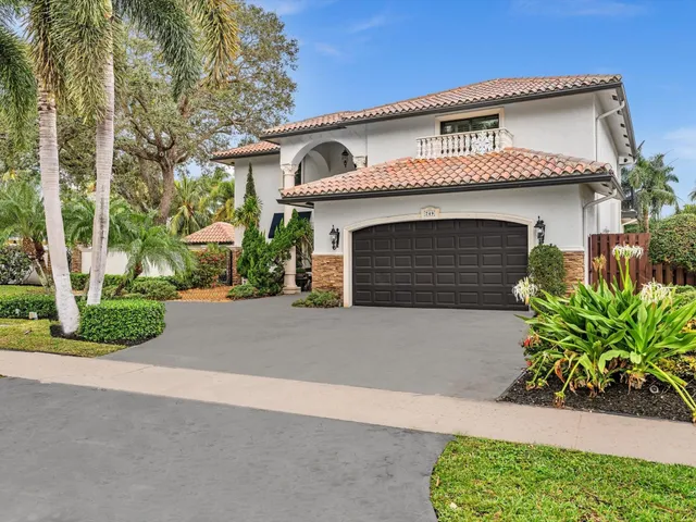 5-bedroom rental at 749 SW 2ND Street, Boca Raton