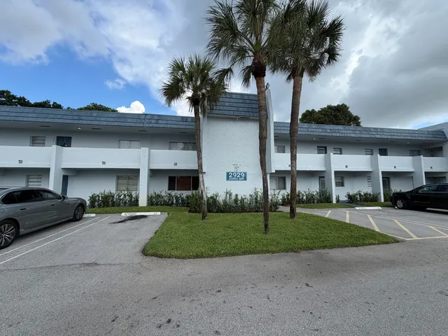 2-bedroom rental at 2929 Zorno Way #104, Delray Beach