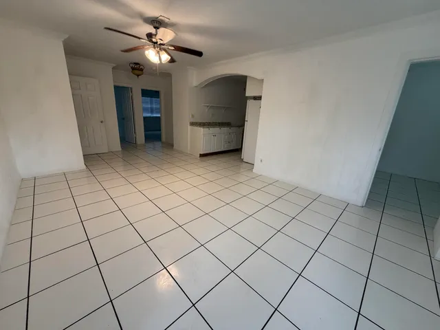 3-bedroom rental at 421 NE 11TH Street #5, Fort Lauderdale