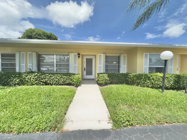 2-bedroom rental at 1121 BOXWOOD Drive #36-C, Delray Beach