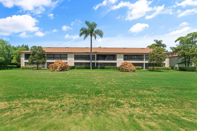 2-bedroom rental at 1502 PINECREST Circle #C, Jupiter