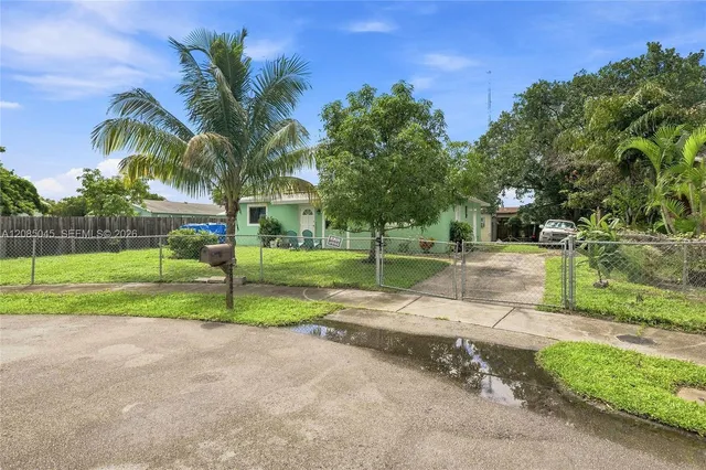 3-bedroom home at 2622 NW 24th Court, Fort Lauderdale