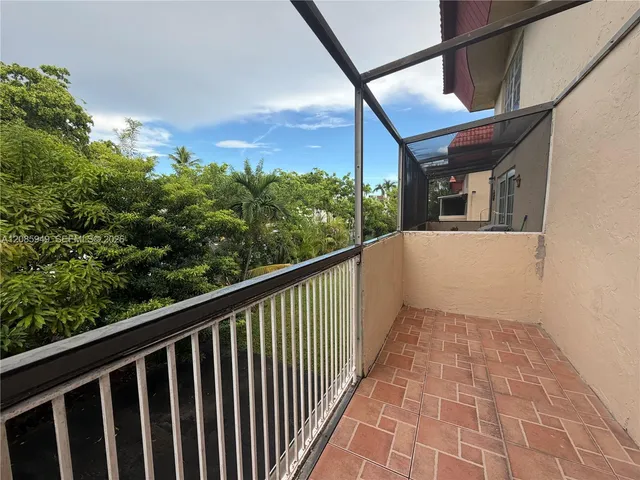 2-bedroom home at 10903 N Kendall Drive #229, Miami