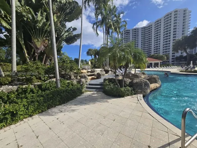 2-bedroom home at 3300 NE 191st Street #1202, Aventura